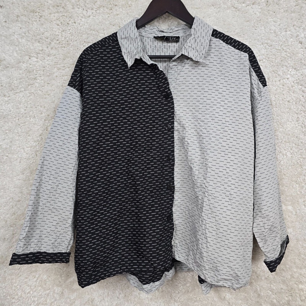 Liv by Habitat Button Up Crinkle Top Womens Large Travel Artsy Maximal